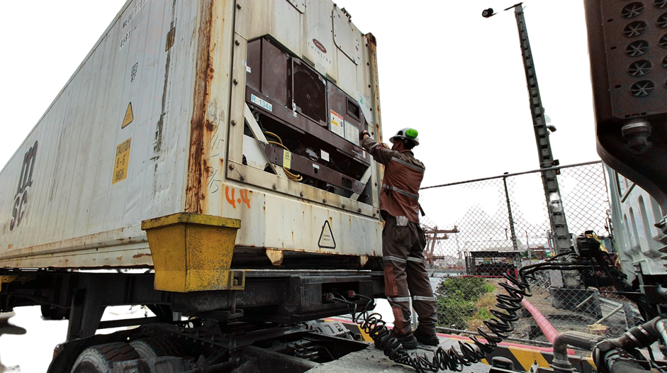 ASISTENCIAS TECNICAS EN PLANTA O PUERTO